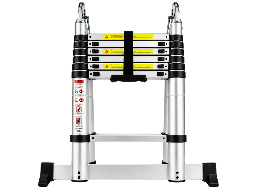 Échelle télescopique multifonction STANDEK 5 m repliée sur sa barre stabilisatrice